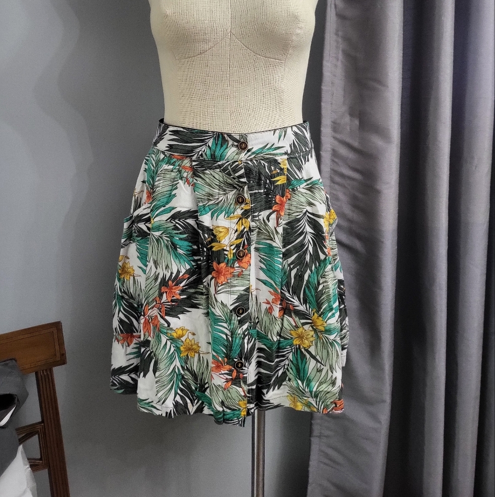 Asymmetrical Skater Mini Skirt, Made By Colombian Hands...